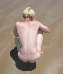 Aussie Levi Public Beach wank boys porn 61a18885b721f.jpeg