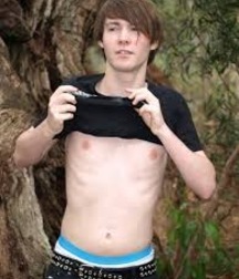 Aussie Teen Chris  61a44409e7823.jpeg