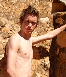 Aussie Boy Bailey Returns 61a5d4430fe7e.jpg