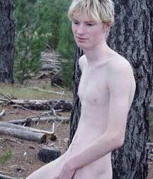 Aussie Jackson Returns Gay Porn 61b08b1d92004.jpg