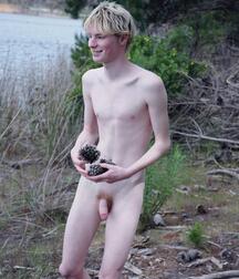 Aussie Jackson Returns Gay Porn 61b08b5a482f3.jpg