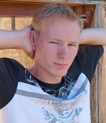 Aussie Ash Returns Gay Boys Porn
