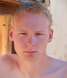 Aussie Ash Returns Gay Boys Porn 61b1bc3c7a331.jpg