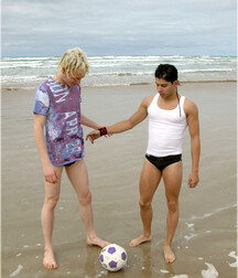 Anthony & Jamie Summers Aussie Boys 61b1c1e4a21c9.jpg