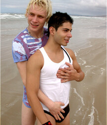 Anthony & Jamie Summers Aussie Boys 61b1c1f042339.jpg