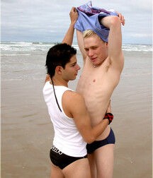 Anthony & Jamie Summers Aussie Boys 61b1c20179b3b.jpg