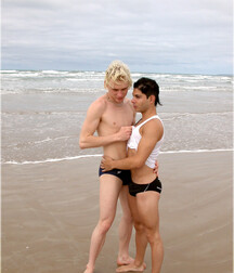 Anthony & Jamie Summers Aussie Boys 61b1c2052fb10.jpg