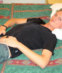 Aussie Twink Toby Gay Porn 61c2bbf1713a6.jpg
