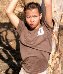 Aussie Boy Ra Chum Bares All Outdoors 61ca62dc51b17.jpg