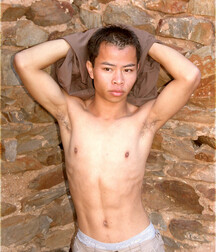 Aussie Boy Ra Chum Bares All Outdoors 61ca62f0c3166.jpg