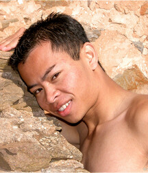 Aussie Boy Ra Chum Bares All Outdoors 61ca6321a4943.jpg