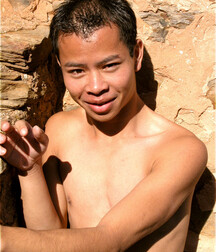 Aussie Boy Ra Chum Bares All Outdoors 61ca632fc1eea.jpg