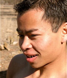 Aussie Boy Ra Chum Bares All Outdoors 61ca6396cab4a.jpg