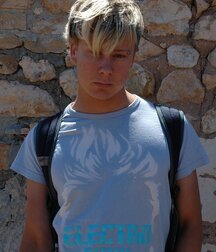 Aussie Sebastian Solo 61cc1b77c5628.jpg