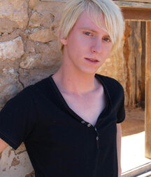 Blond Aussie Twink Jess 61d116eb321bc.jpg