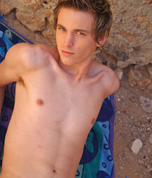 Aussie Bailey Outdoor Solo 61d11f3f48aea.jpg