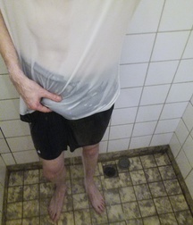 More shower pic's from me 5bdf3e0f2f63e.jpg