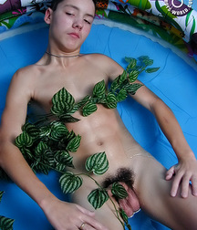 TBW Petr                                               5b54a838b7f1c.jpg