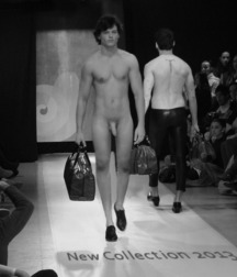 PUBLIC BOYS NAKEDNESS 59826059429ce.jpg