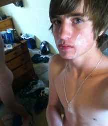 BOYS LIKE CUM 5989cc7a42e93.jpg