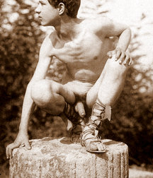 BOYHOOD IN ANCIENT ROME (A VISUAL GRAPHIC ROMAN) - IN SEPIA 598e4442231f9.jpg