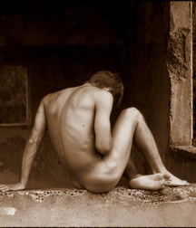 BOYHOOD IN ANCIENT ROME (A VISUAL GRAPHIC ROMAN) - IN SEPIA 598e44658ff77.jpg