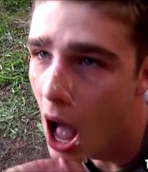 FACE FUCK (TRAVIS CUM-SHOT) 59988e17aa257.jpg