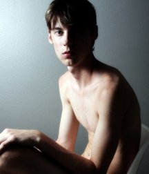 TEENS AS NARCISSE 59a2f1981057b.jpg
