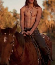 SEXY NATIVES 59aaf722a9ff3.jpg