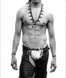 SEXY NATIVES 59aaf83db7c9e.jpg