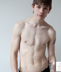 BOGOSSES 59d66cf02978c.jpg