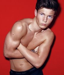 TEEN AS SUBLIME ART  59da14bac0f2a.jpg