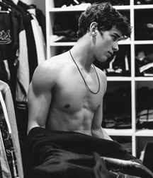 Brandon Rowland 5d1511c2277f7.jpg