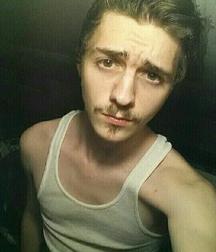 Me 5990ad600d572.jpg