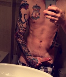 This coks makes mi hot 59f8bd280ba91.jpg