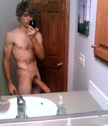 This coks makes mi hot 59f8bdaa3eaf8.jpg