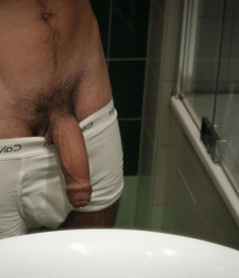 This coks makes mi hot 59f8be2e6c621.jpg
