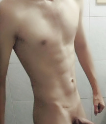 This coks makes mi hot 59f8be3a209f8.jpg