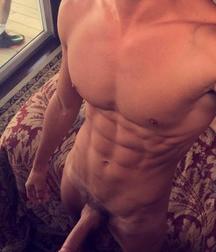 Nice cocks! 5a00a1684c3ba.jpg