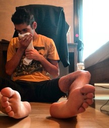 I love feet 5a0ab6054f567.jpg