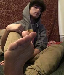 Mi foot fetish 5a2ea52665798.jpg