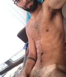 I like cock! 5a5de02c4b618.jpg