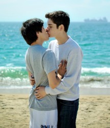 Can i kiss you 5a5e4554e08f4.jpg