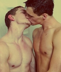 Can i kiss you 5a5e457c6ab76.jpg