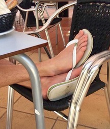 I like nice feet 5a60f01b44ed4.jpg