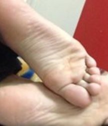  I like nice feet 5a60f02be1946.jpg
