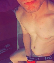 Camera Whore 598666b94c48f.jpeg