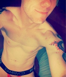 Camera Whore 598666bb43b3e.jpeg