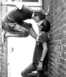 HE LOVES ME 2 598cc789661e1.jpg