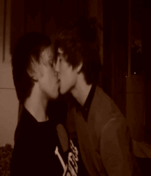 HE LOVES ME 3 598cdecdb961d.gif